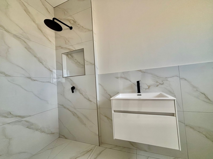 4 Bedroom Property for Sale in Sandown Western Cape